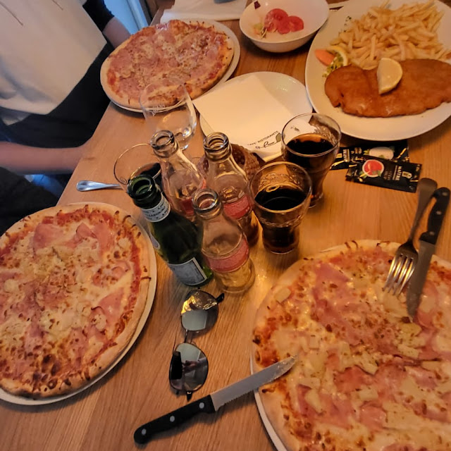 Pizza Hawaii