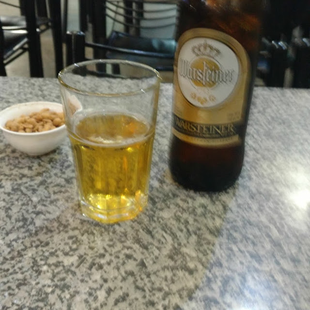 Cerveza Y Palitos de Queso