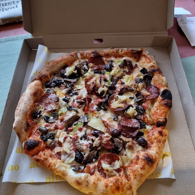 Almo's Supreme with Added Pineapple