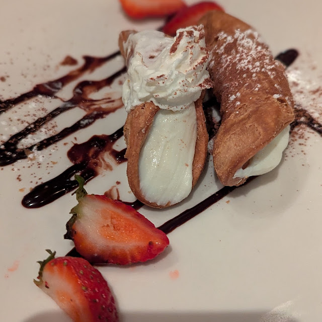 Cannolis