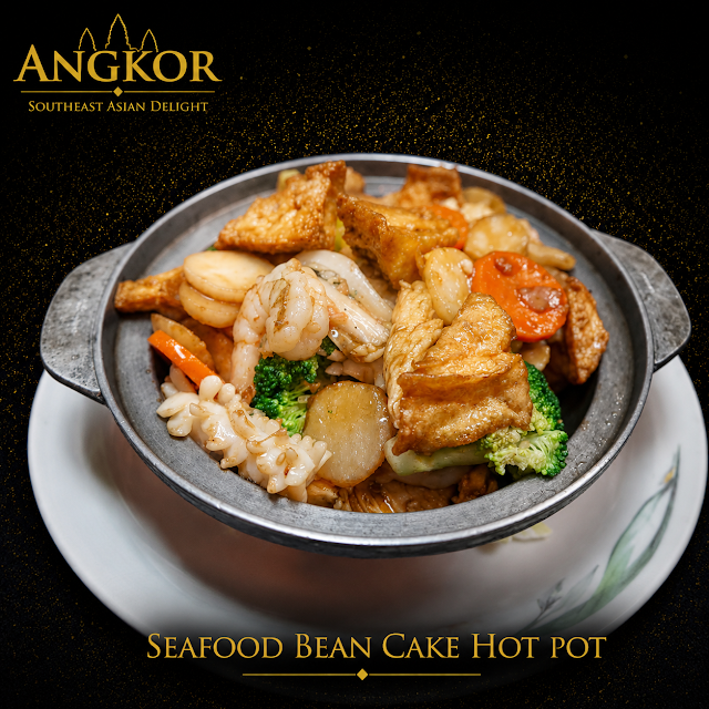 Seafood Bean Cake Hot Pot 八珍豆腐煲