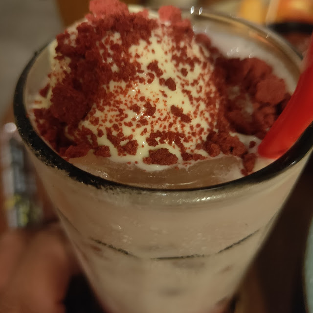 Es Red Velvet Coffee