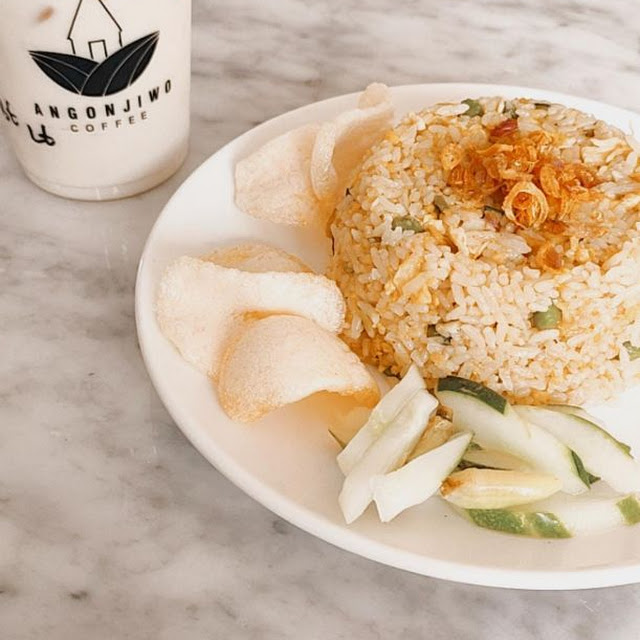 Nasi Goreng Kampoeng