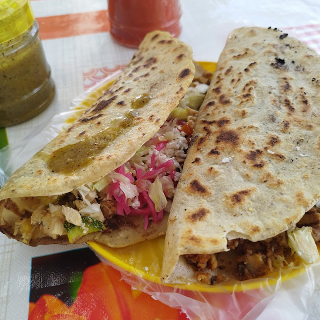Quesadillas Con Pollo Asado