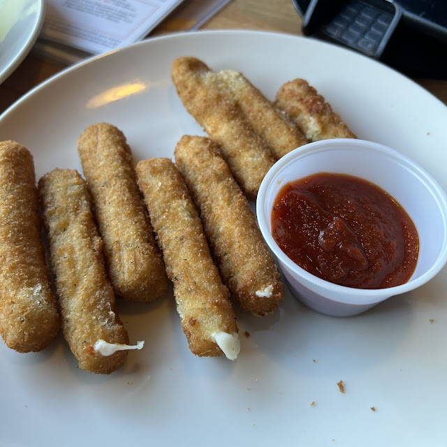 Mozzarella Sticks