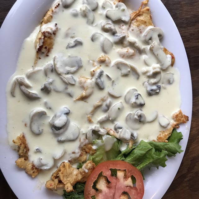 Grilled Chicken with Mushroom Sauce