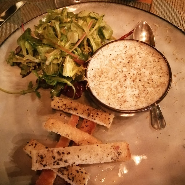 Œuf Parfait À la Truffe