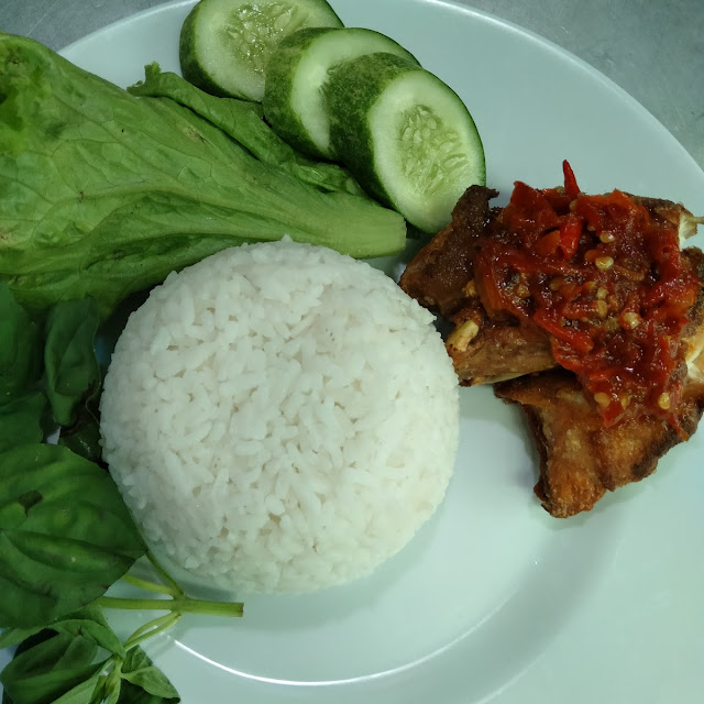 Paket Komplit Ayam Bakar Teh Kotak