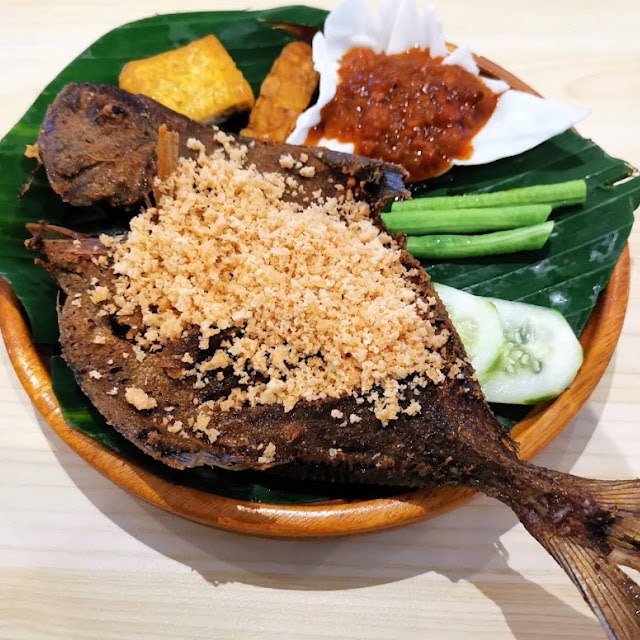 Marinated Fried Pomfret