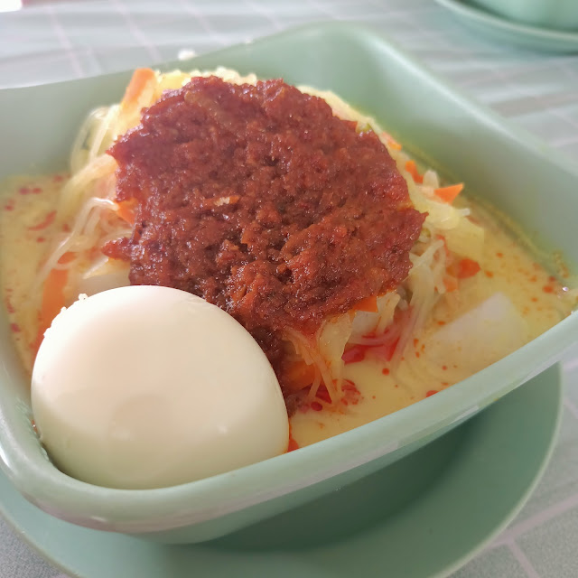 Lontong