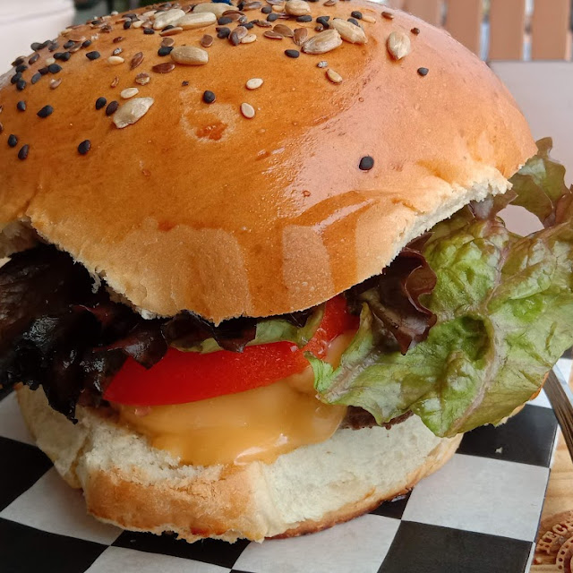 Classic Burger