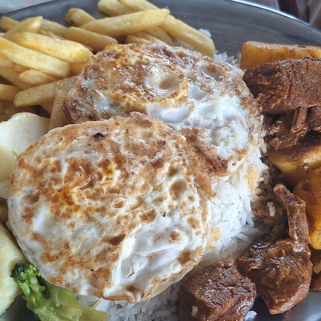 Costela Com Mandioca
