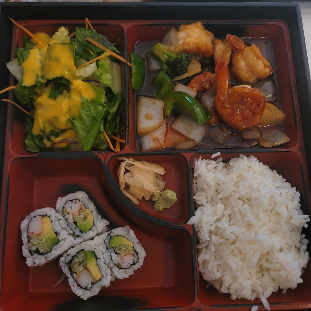 Sushi or Sashimi Bento Box