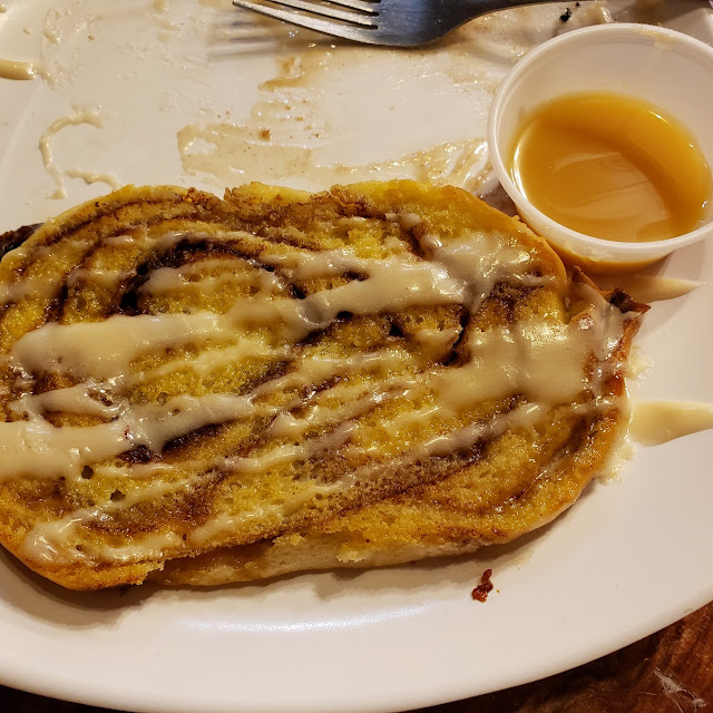 Grilled Cinnamon Bun