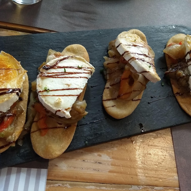Tostas