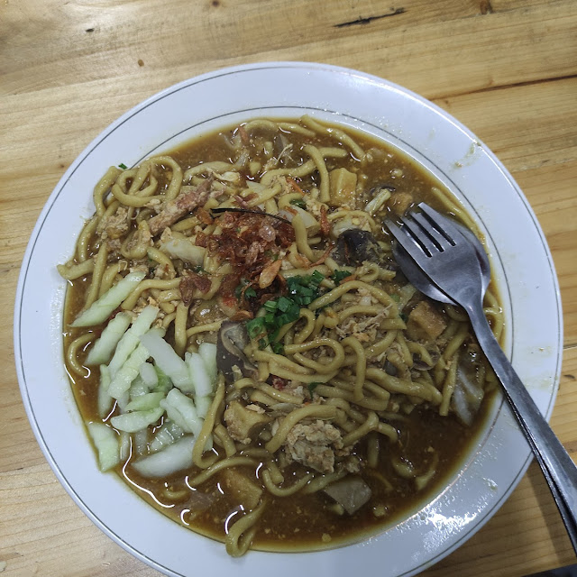 Bakmi Goreng Nyemek