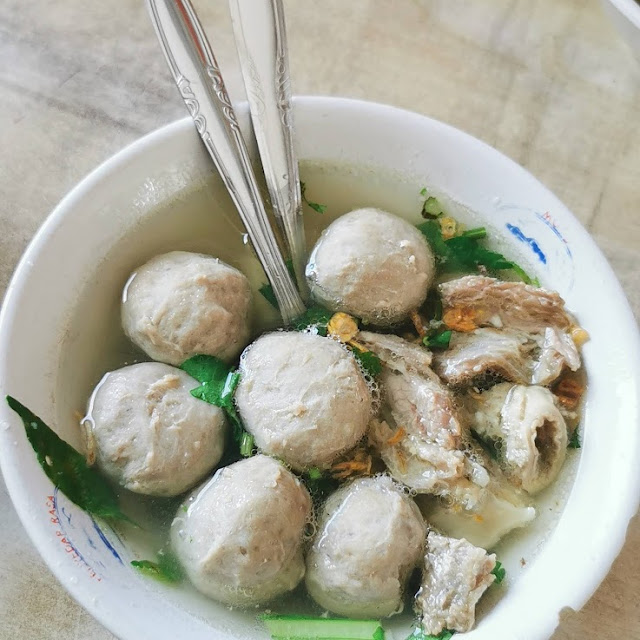 Mie Bakso Komplit