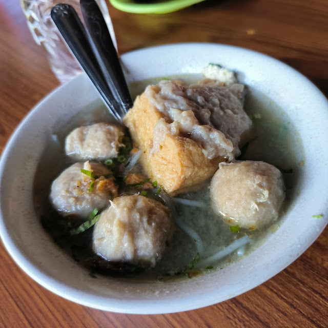 Porsi Bakso Campur