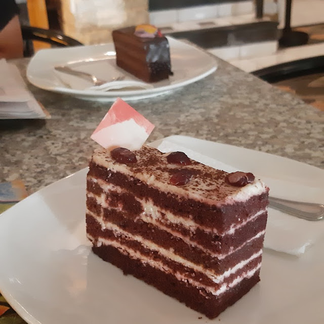 Red Velvet Cake