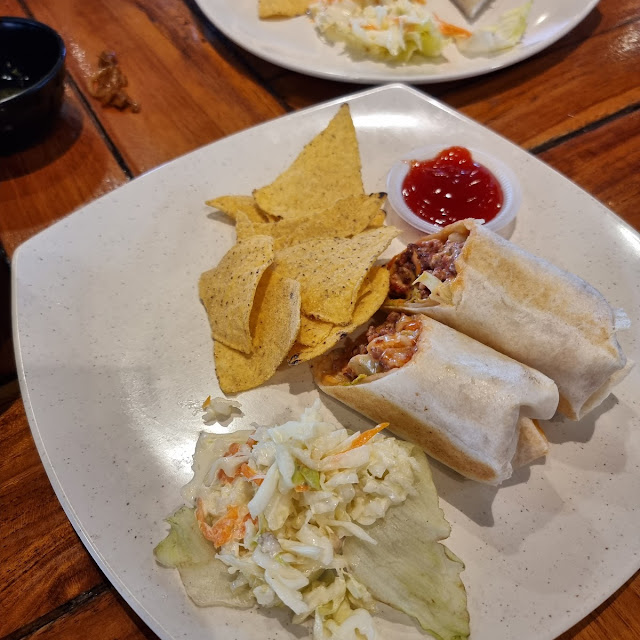 Banafee Burrito