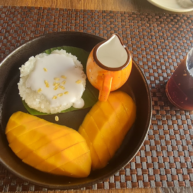 Sticky Rice with Mango