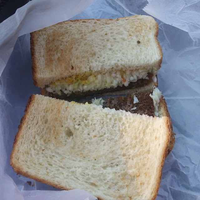 Livermush w Slaw