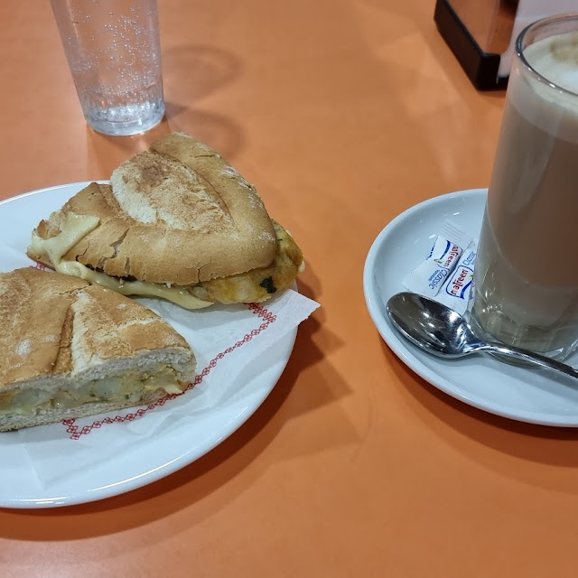 Bocadillos de Tortilla Española