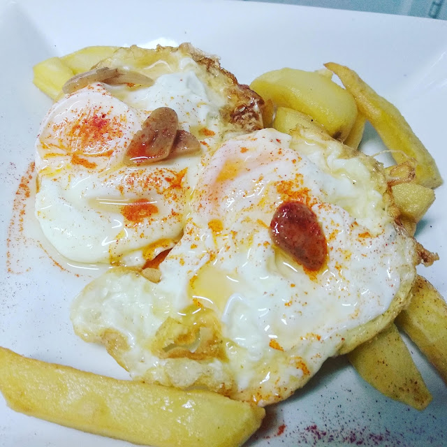 Huevos Con Bilbaína