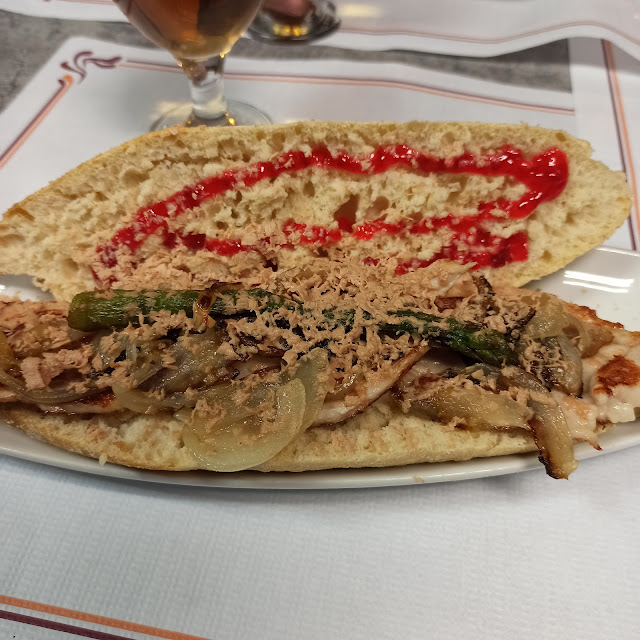 Bocadillo Escribano