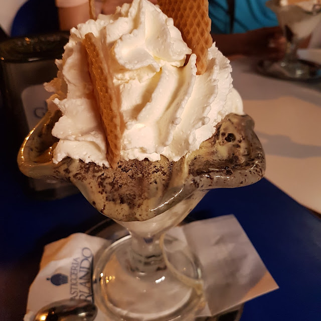 Coppa Media Con Panna Gusto Don Turillo