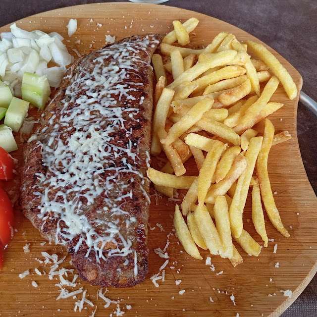 Carne Ripiena Di Formaggio