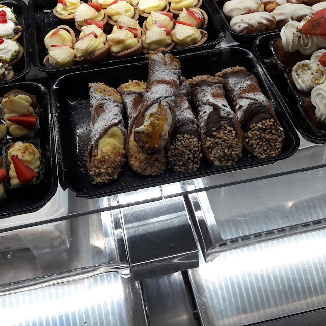 Cannoli
