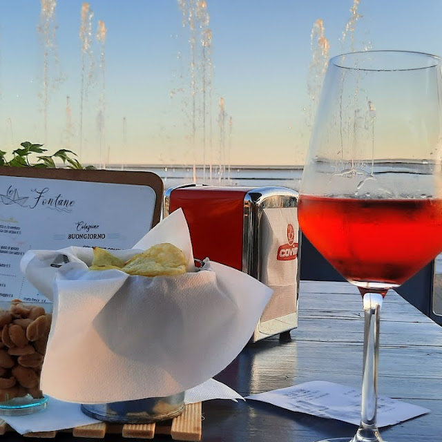 Bianco Spruzzato Campari