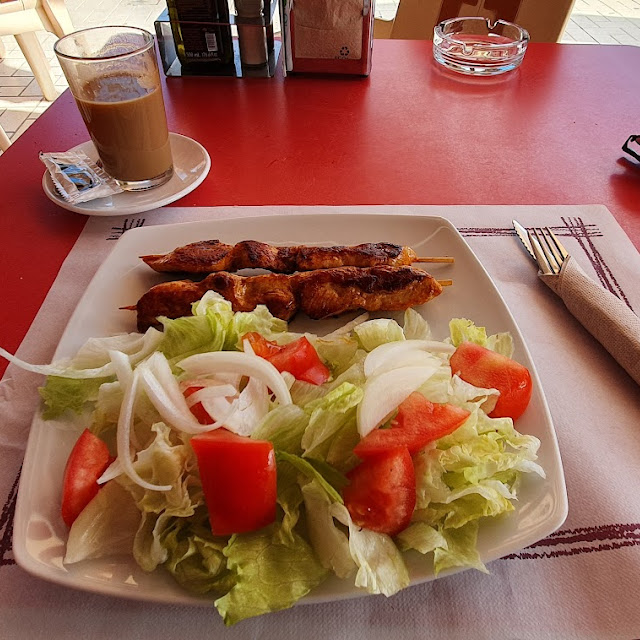 Plato Pinchitos de Pollo