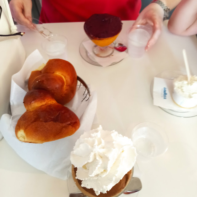 Granita Siciliana Mandorla E Caffè Mandorla Tostata