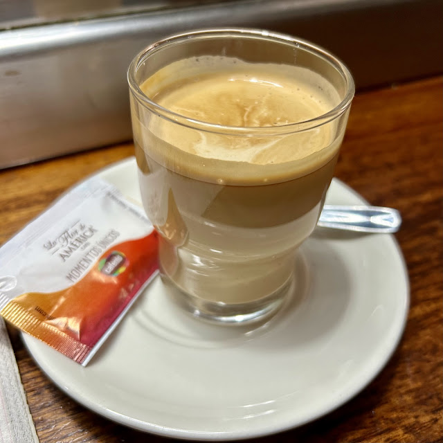 Café Con Leche