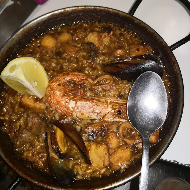 Paella Mixta