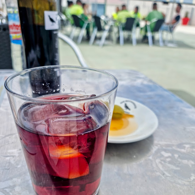 Tinto Y Casera