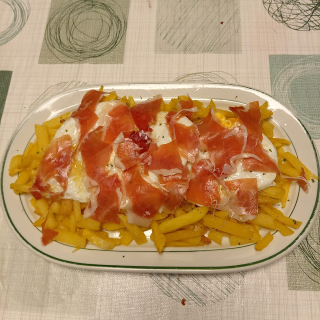 Huevos Rotos Con Jamon
