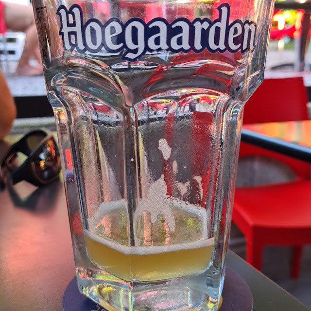Mezzo Litro Di Birra Squisita Blanche