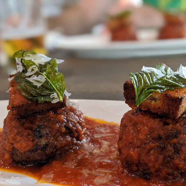 Veal Bomba