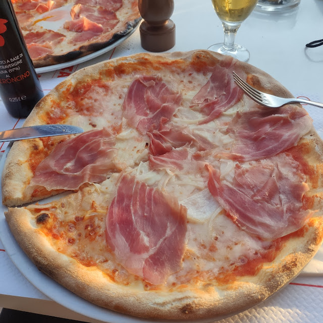Pizza Cuatro Estaciones