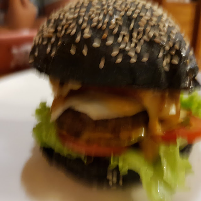 Black & Cheese Sapi