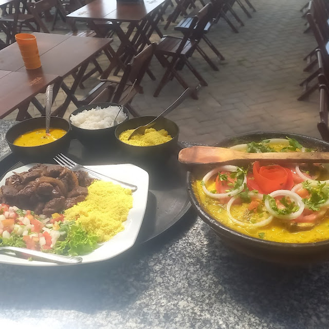 Carne do Sol E Mukeca de Badejo Com Camarão