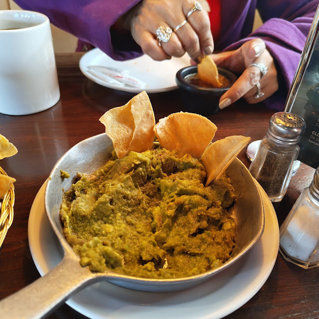 Guacamole Dipping Sauce