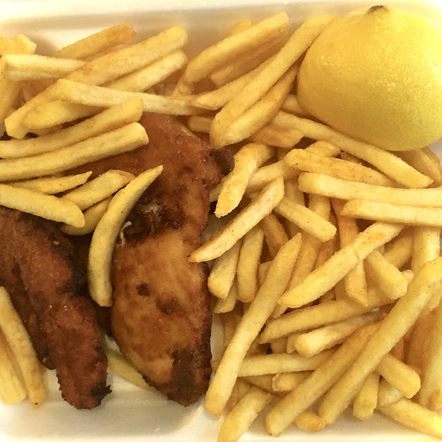Putenschnitzel Mit Pommes