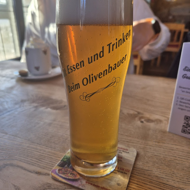 Hausgebrautes Weizen Hell