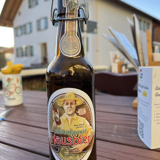 Olivenbäumen Hausbier