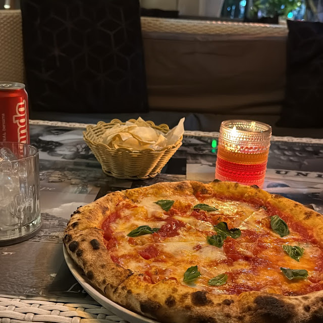 Pizza Margherita