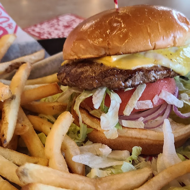 Super Big Boy & Fries